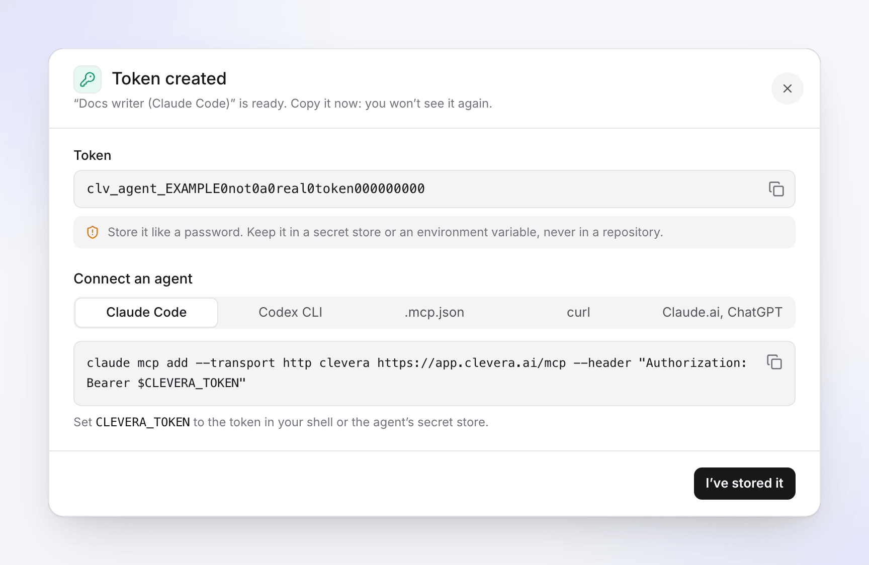 Cleveras Dialog zur Token-Erstellung mit einem fertigen Setup-Befehl für Claude Code (Beispiel-Token)